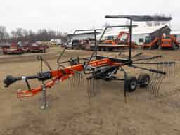Kubota RA1042T Side Delivery Rake
