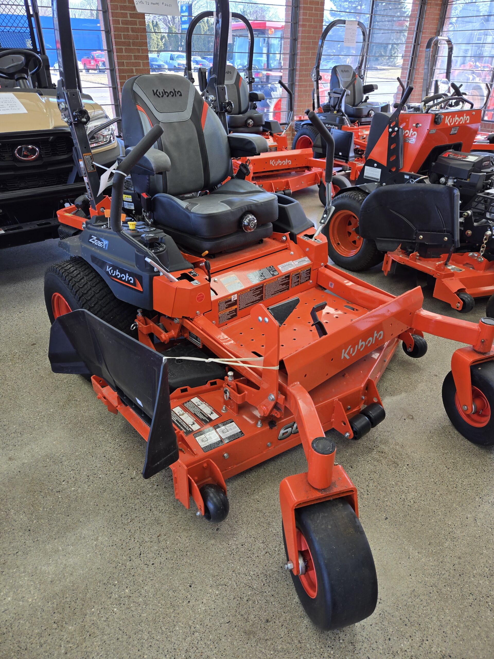 Kubota Z232KW-42 Zero Turn - Kings Equipment